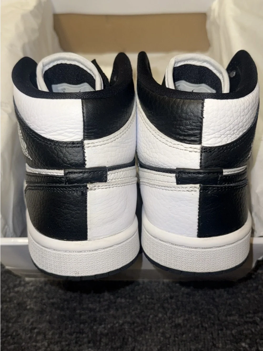 Nike 100% authentic
